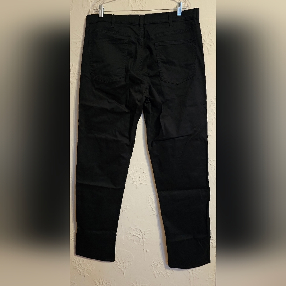 Men's 44x29 Blake Shelton Hybrid Traditional Pant Black NWT - Picture 2 of 7